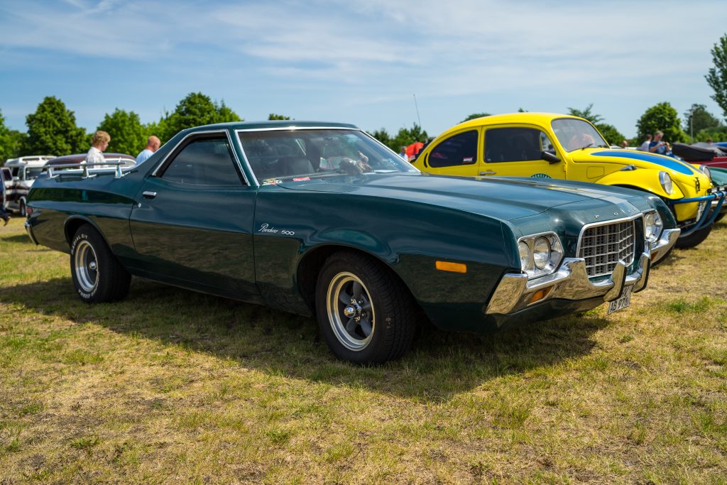 Green Ford Ranchero 500